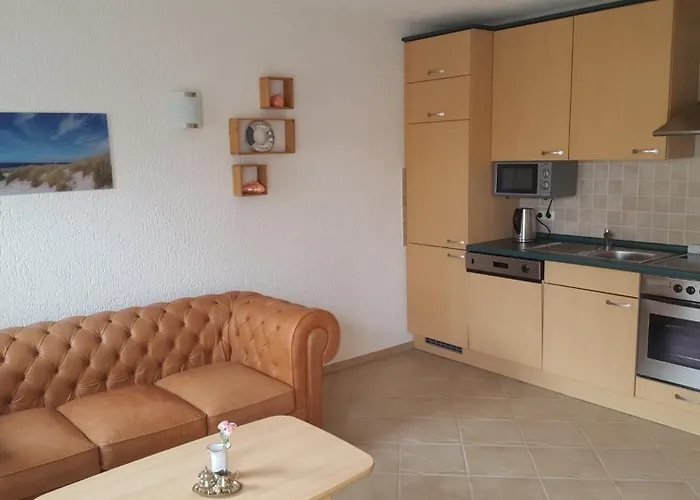 Cubanzestrasse 28 - 17-06 &quothelene&quot *